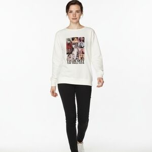 Women's White Graphic Sweatshirt